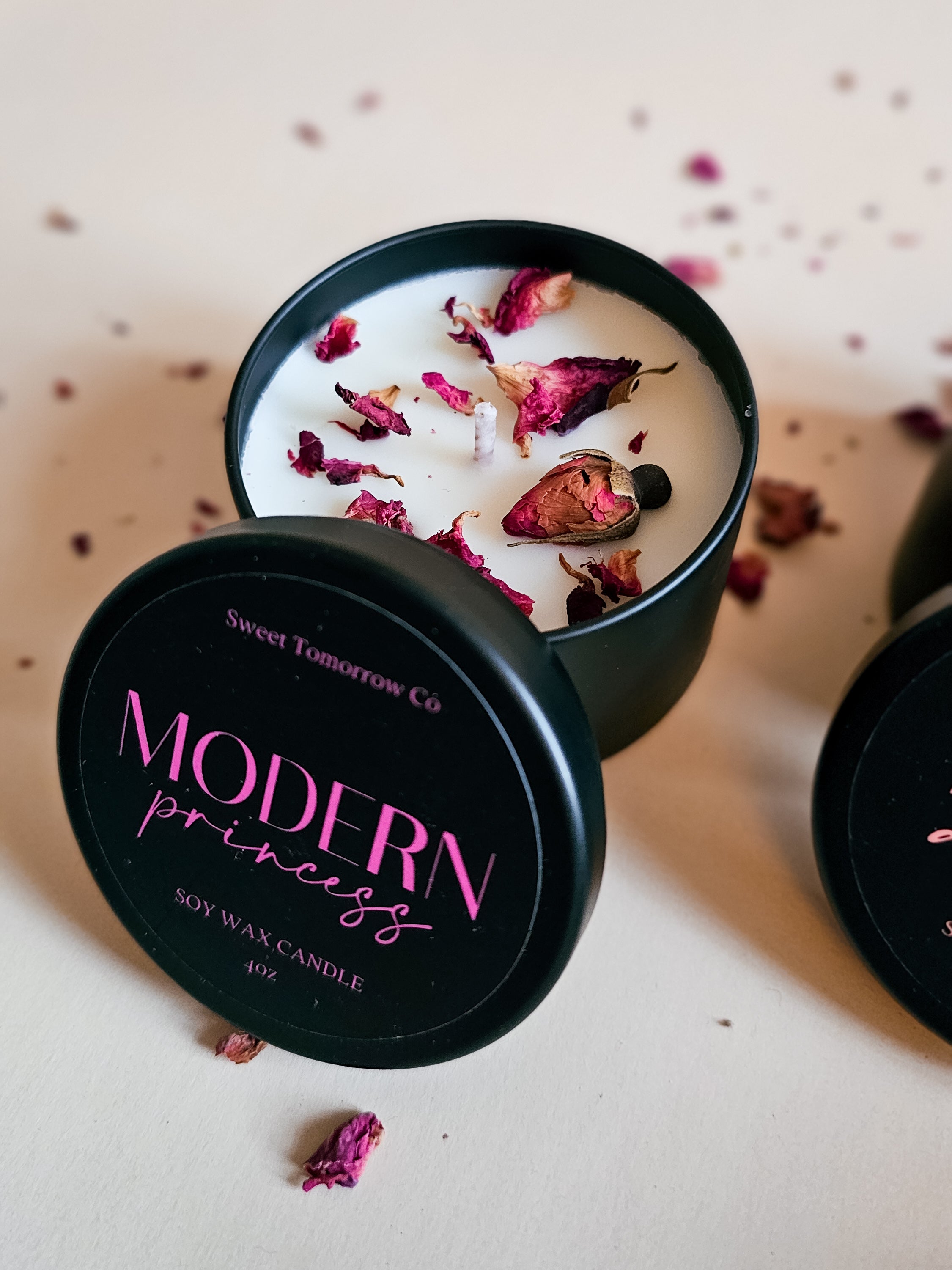 Signature Candle 4oz