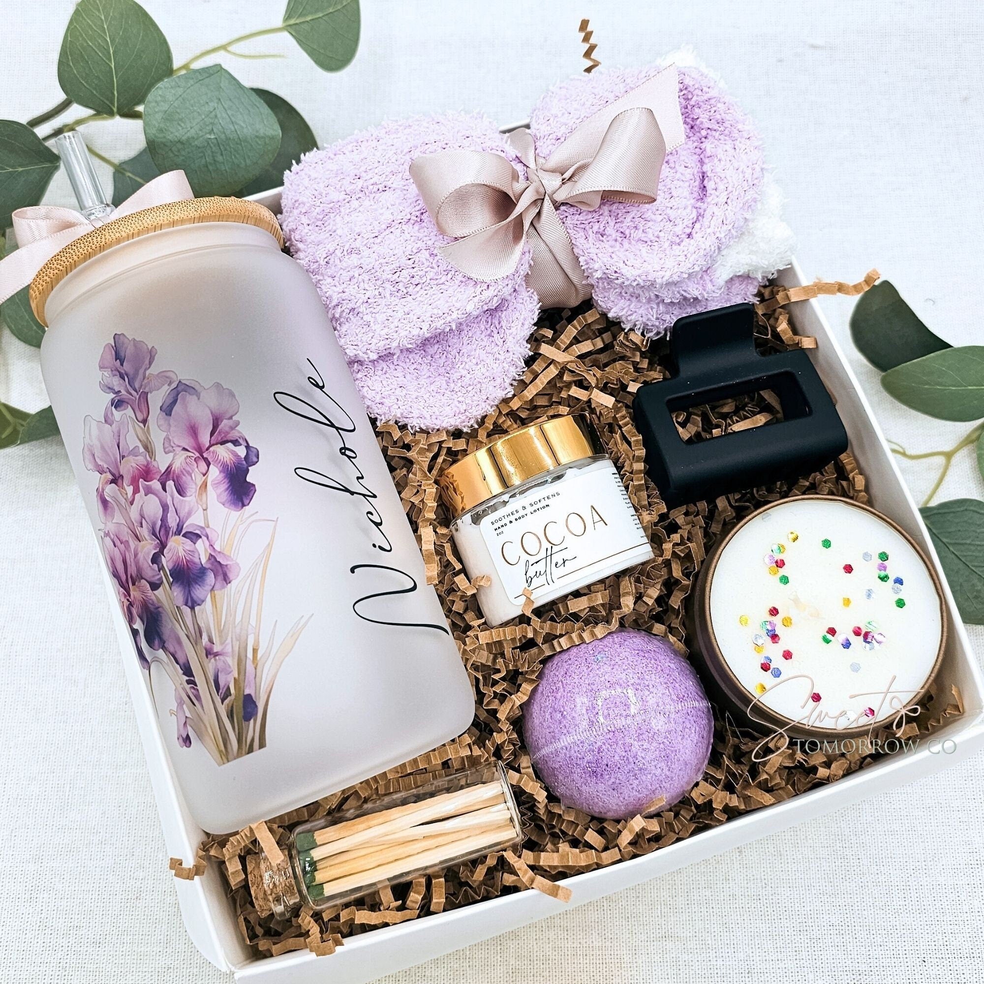 Expecting mom to be Gift basket