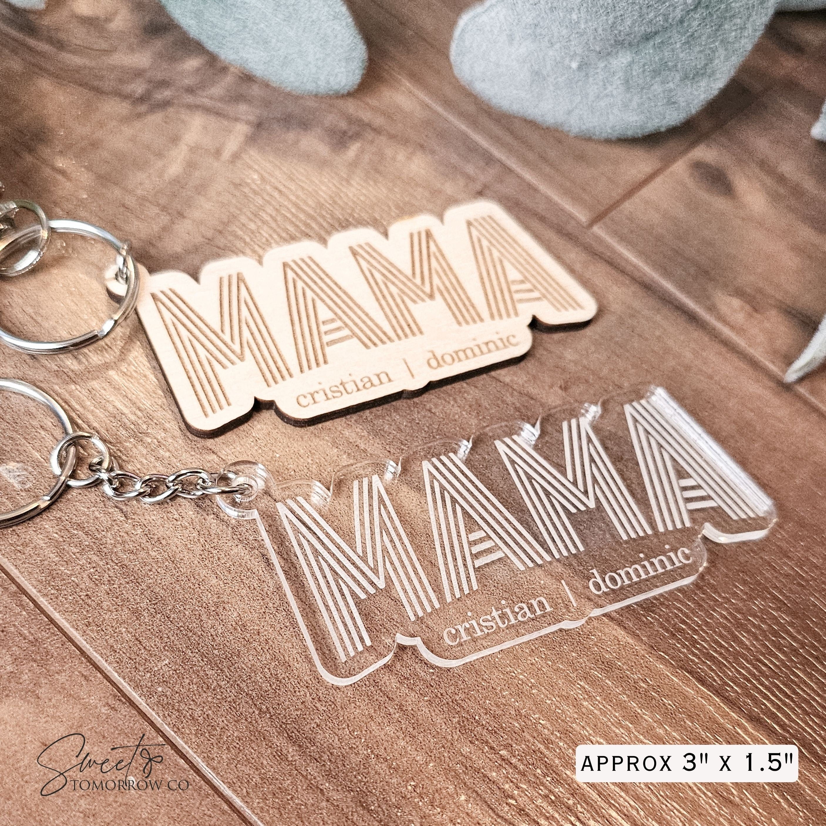 Retro Mama Keychain with Kids Names